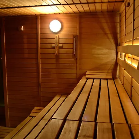 Hotel Decin *
