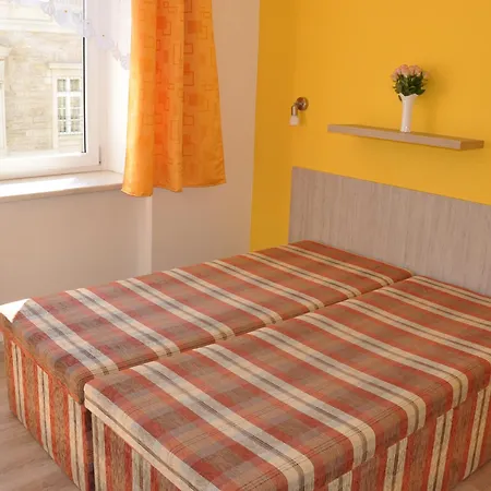 Hotel Decin Hostel