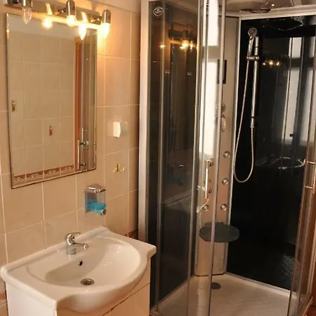Hotel Decin Hostel